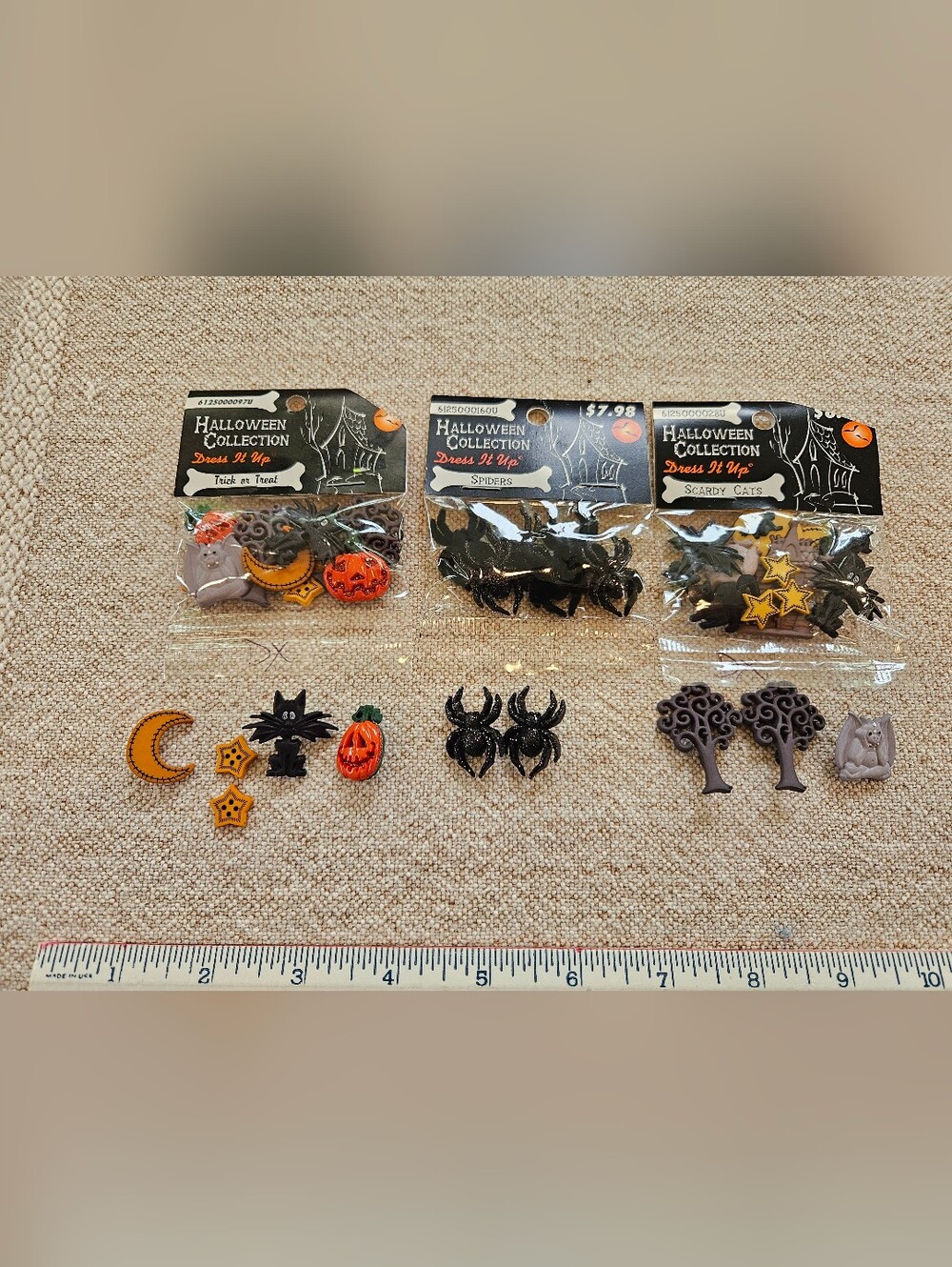 Dress It Up Halloween Collection Trick Or Treat Spiders Scardy Cats Buttons